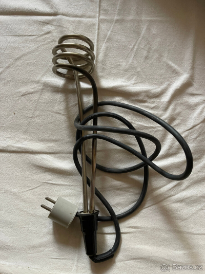 PONORNÝ OHŘÍVAČ pro ohřev vody