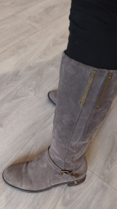 Daruji šedohnědé kozačky velikost 38