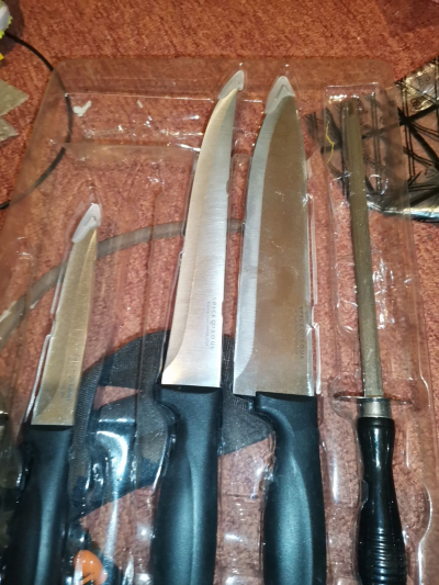 Noze nove, pouze dnes