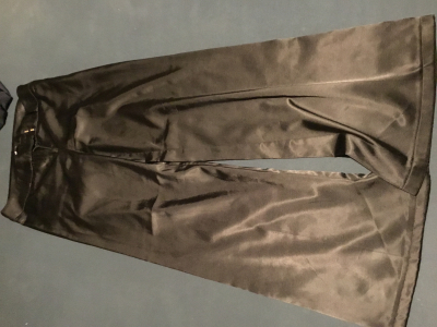 Leskle kalhoty velikost na foto