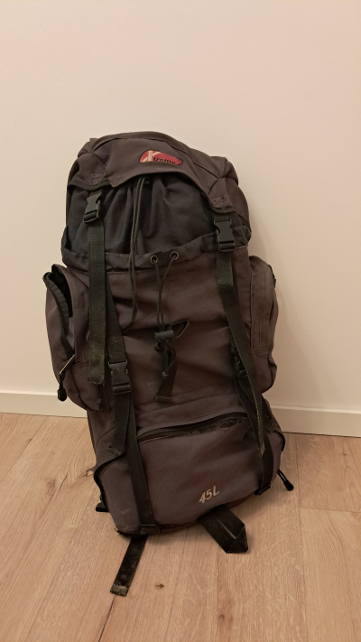 Velký batoh 45 litrů