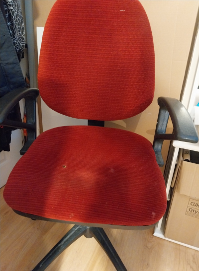 Kancelářská židle