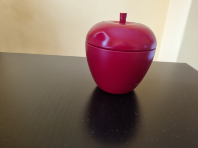 Vonná svíce - jablíčko s poklopem, nová