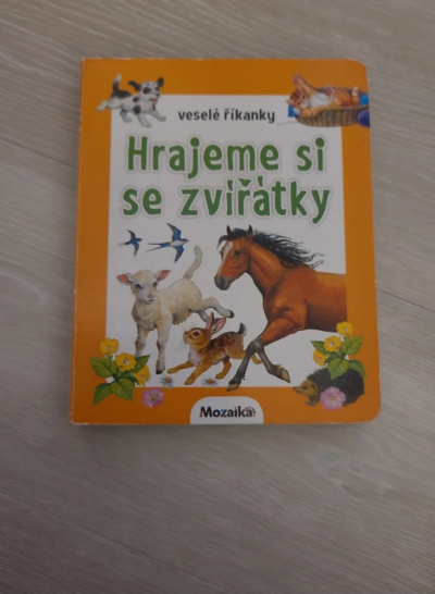 Knížka Hrajeme si se zvířátky