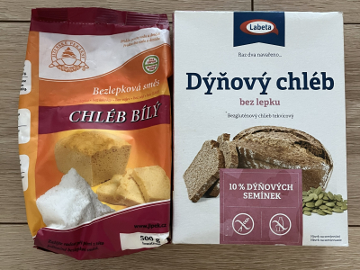 Bzl směsi na chléb !velmi dlouho po minimální trvanlivosti!