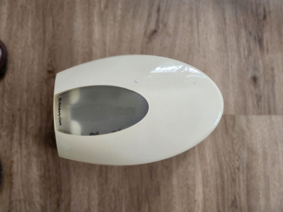 Zásobník na toaletní papír