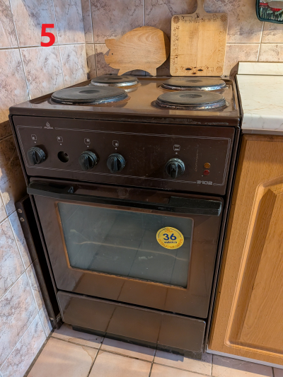 Elektrický sporák s troubou