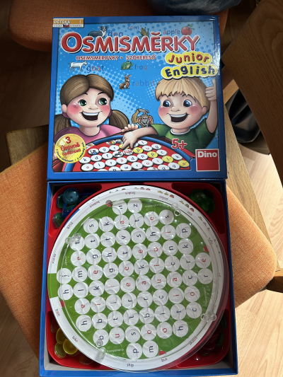 dětská hra Osmisměrky Junior English