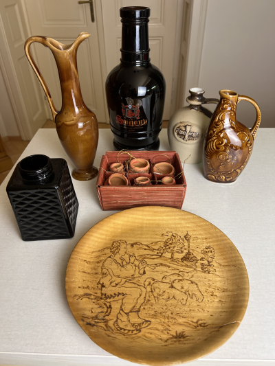 Keramika, sklo, vazy atd