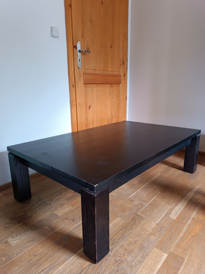 Konferenční stolek