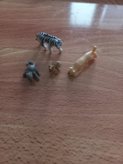 Zvířátka figurky