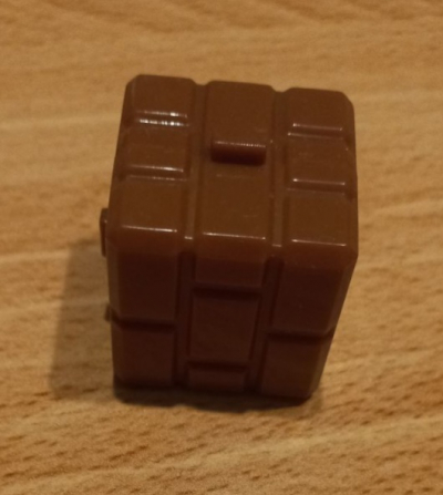 Hnědá kostička na hraní