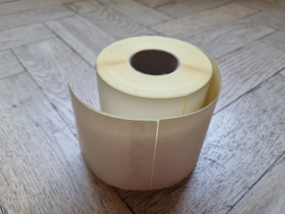 Velké papírové samolepící popisy