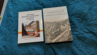 2 krasne knihy s dopravni tematikou
