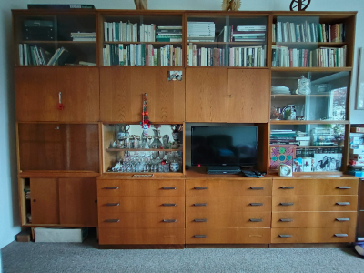 Retro nábytková stěna