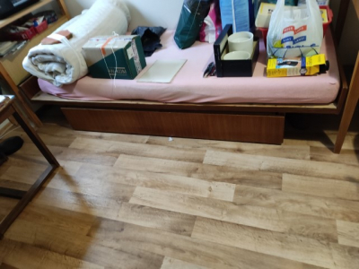 Postel se zásuvkou 200x85cm ( bez matrace )