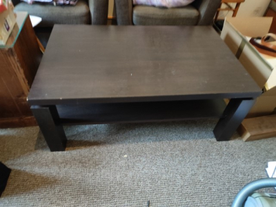 Konferenční stolek 110x70x44cm