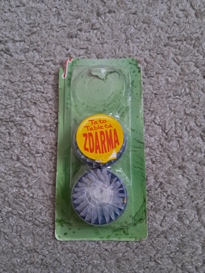 tablety do nádržky WC