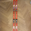 Staré sjezdové lyže 160cm
