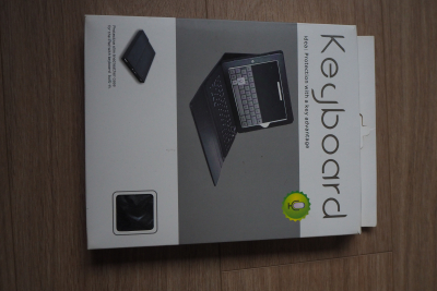 Kryt pro tablet s integrovanou klávesnicí