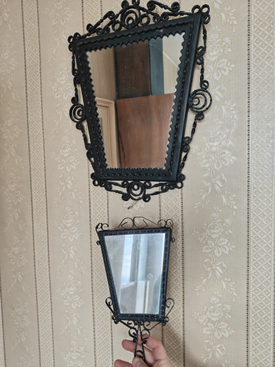 Nástěnné a ruční zrcadlo