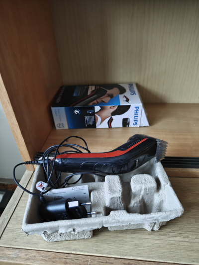 Holicí strojek Phillips