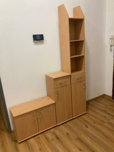 Předsíňová stěna