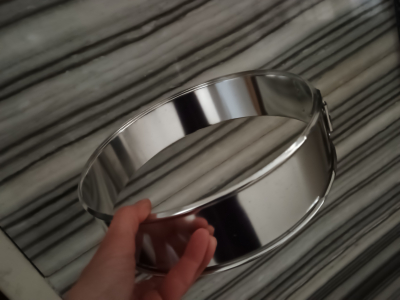 Forma na dort bez spodku zaviraci