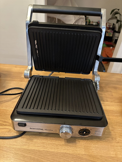 Elektrický gril Tescoma