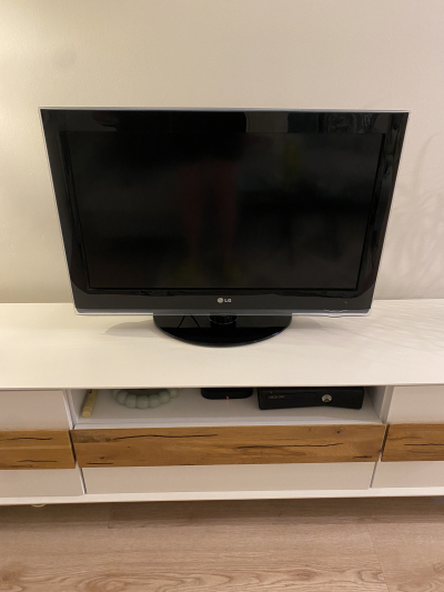 Televize LG 32”