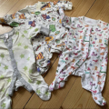 3x pyžamo 50-56
