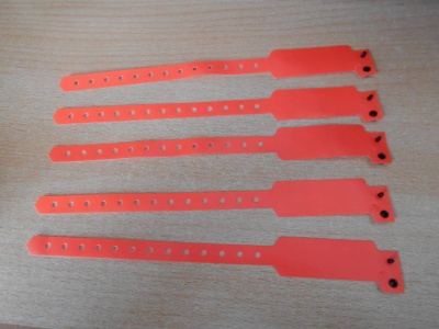 Pásky na ruku 5 kusů ..