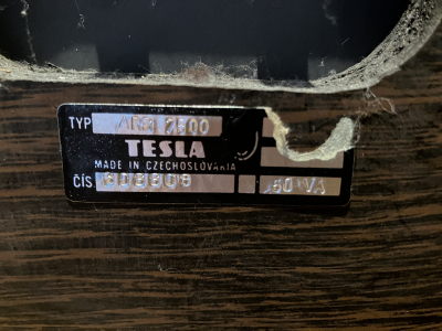 Reproduktory tesla