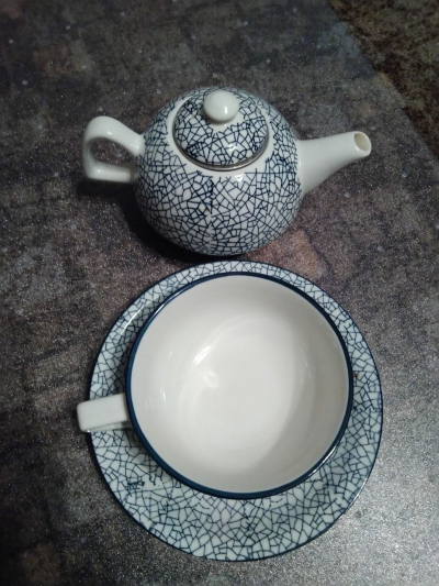 Set podšálek, hrníček, konvička