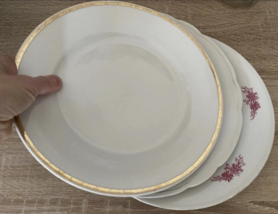 3 Mělké velké talíře