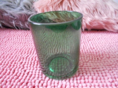 Svícen zelený, sklo -