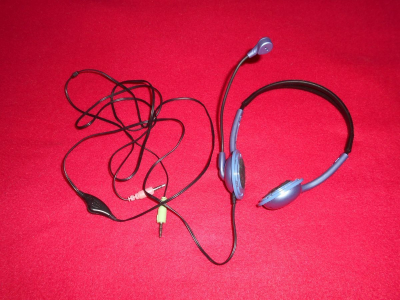 Sluchátka 2 nezkoušeno-
