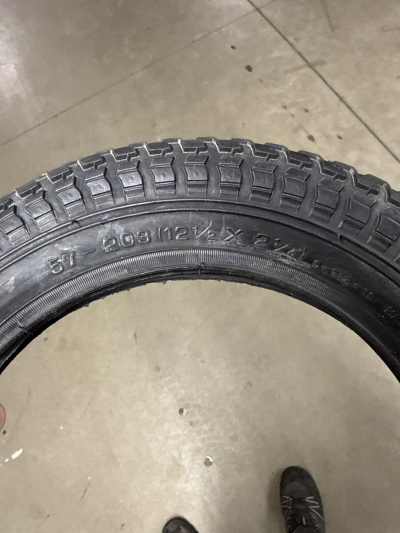 Nový plášť na dětské kolo / kočárek