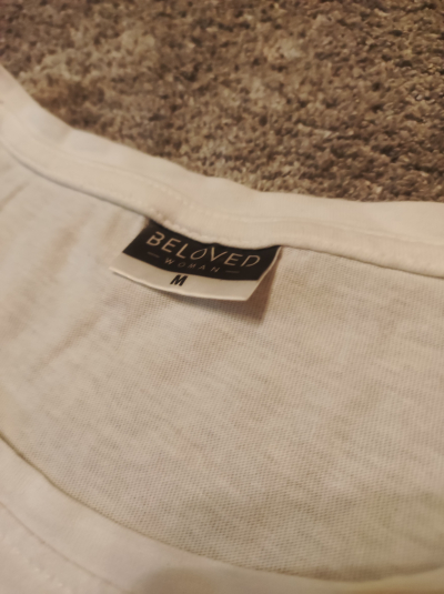 Bíle tričko Beloved, vel. M