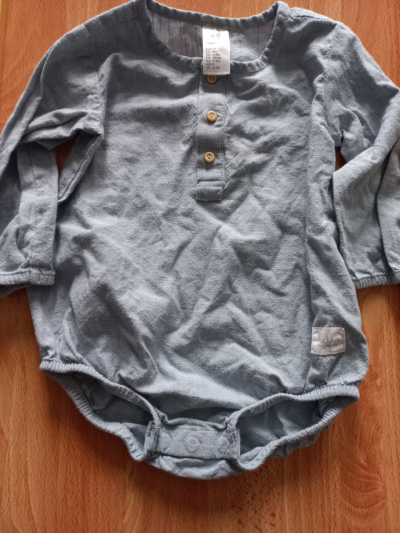 Body světle modré 6-9M