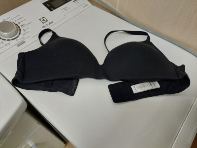 Podprsenka, nová jen vypraná