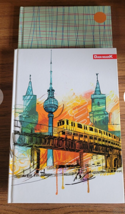 Zápisníky čisté linkované