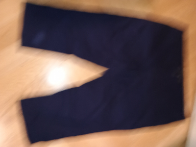 Slušné kraťasy nad kokena 36