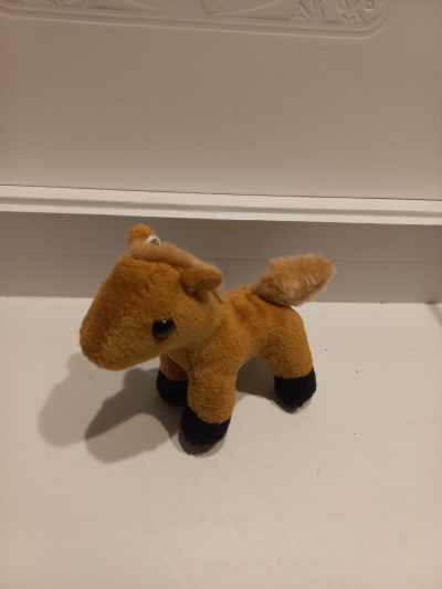 Malý plyšový konik