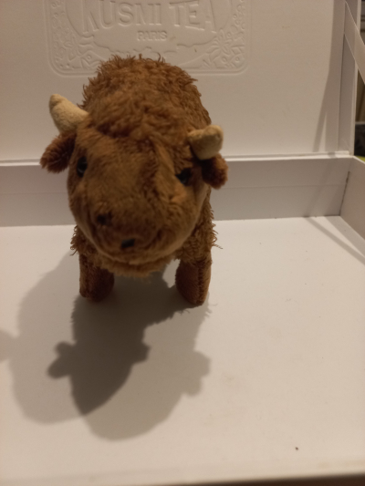 Hračka hnědý bizon