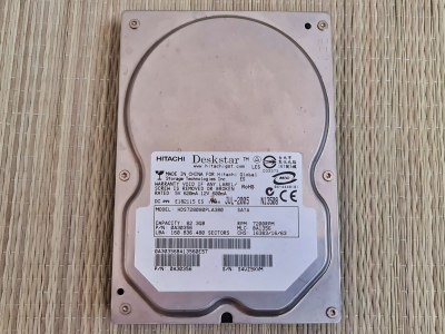 HDD Hitachi 82,3 GB