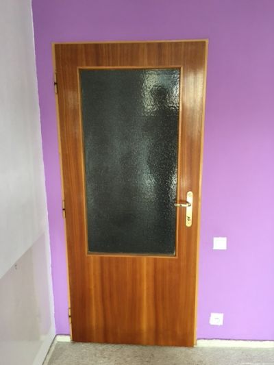 Dveře prosklené, levé, 85 cm