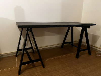 Pracovní stůl - SPĚCHÁ