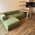 Gauč  200x160cm, stůl, 2ks židlí