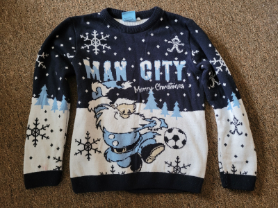 Vánoční svetr 11-12 let